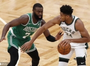 U8国际-关于蒂姆连续二十场比赛得分超过绝杀，雄鹿挑战极限！的信息